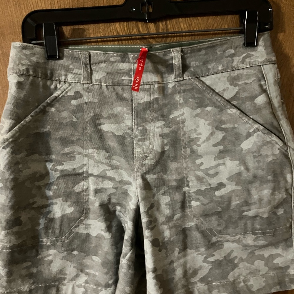 SPANX Gray Bermuda Shorts Urban Camo